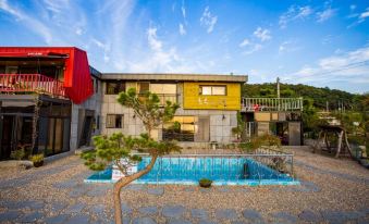 Nonsan Lake and Noeul Pension (Family, Group)