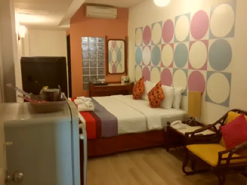 Sawasdee Sukhumvit Inn Các khách sạn gần Noble Remix