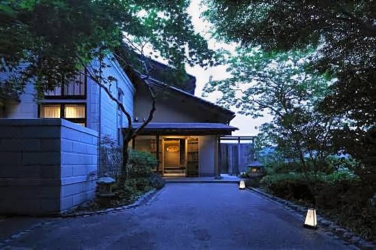 柚子屋旅館 金沢 緑草音 金沢 宿泊予約 安い料金プラン 口コミ 部屋写真 Trip Com 柚子屋旅館 金沢 緑草音 金沢 宿泊予約 安い料金プラン 口コミ 部屋写真 Trip Com