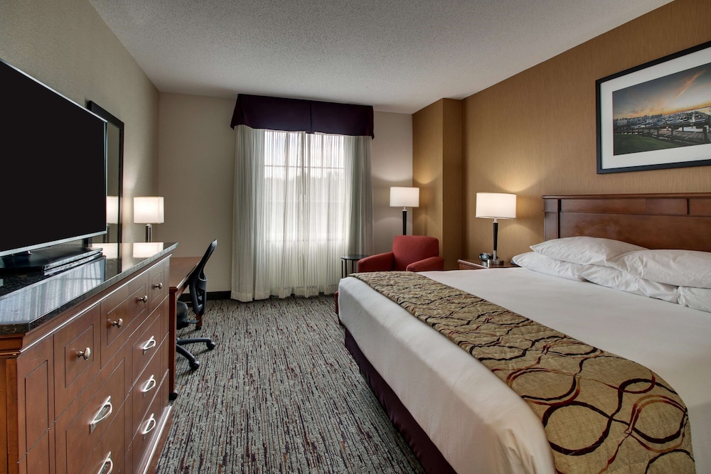 Drury Inn & Suites Charlotte Northlake