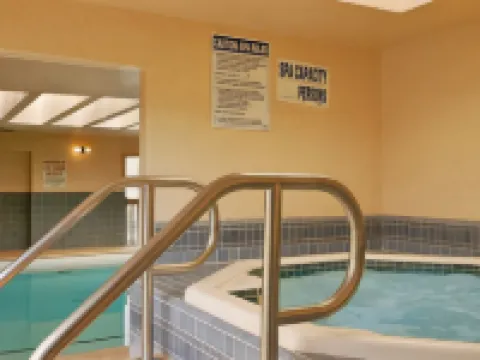 Super 8 by Wyndham Eureka Hotels in Eureka