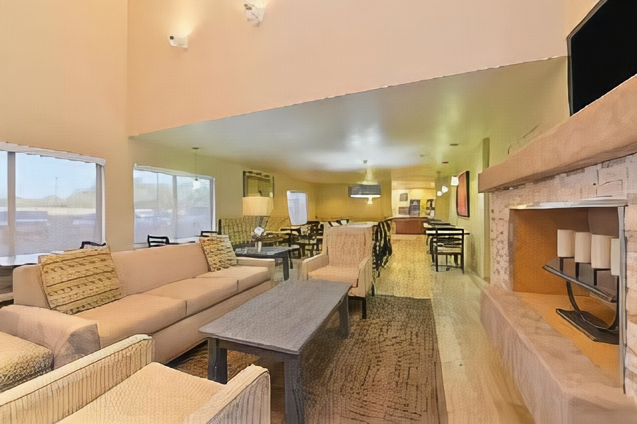 Comfort Suites at Tucson Mall