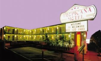 Tropicana Motel