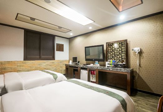 노블레스호텔 외관