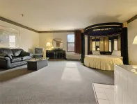 Super 8 by Wyndham Bellefontaine