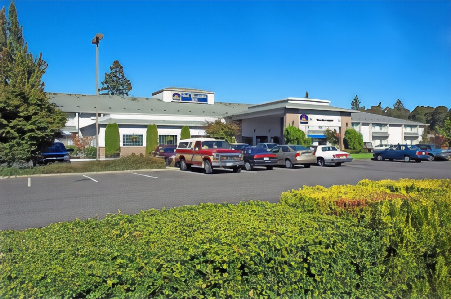 Best Western Oak Meadows Inn