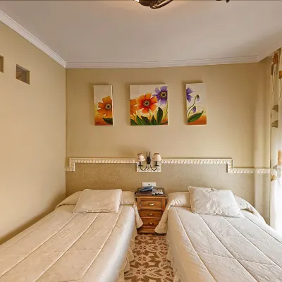Hotel Sierra de Araceli Lucena Отели в г. Кабра