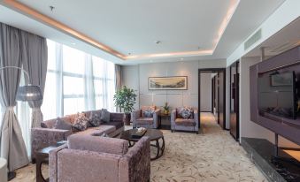 Scholars Hotel (Zhenjiang City Government Sports Exhibition Center)