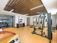Jinjiang Metropolo Hotel (Haikou Qilou Old Street Riyue Plaza Duty-Free Store) Hotels near Meilan