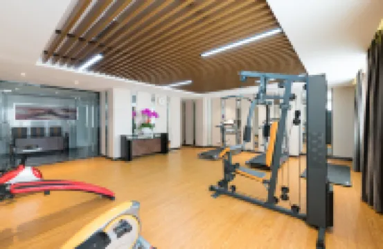 Jinjiang Metropolo Hotel (Haikou Qilou Old Street Riyue Plaza Duty-Free Store)