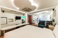 露西飯店
