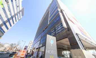 The Point Hotel - Myeongji