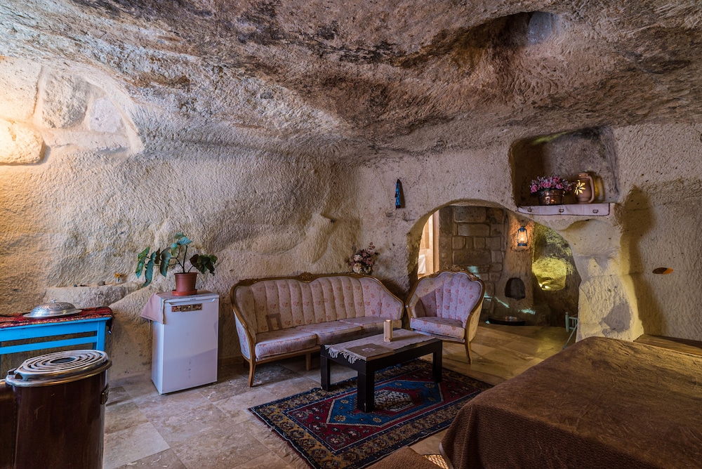 Atillas Cave Hotel