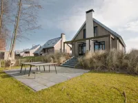 Oesterdam Resort Hotels in Tholen