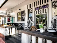 Chesterfield Hotel & Suites Hotels in Miami Beach