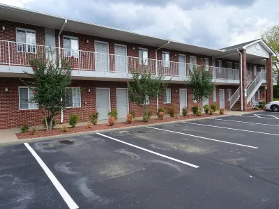 Affordable Suites Concord Hotels near Hector H Henry II Greenway Weddington Rd Hotel Trailhead