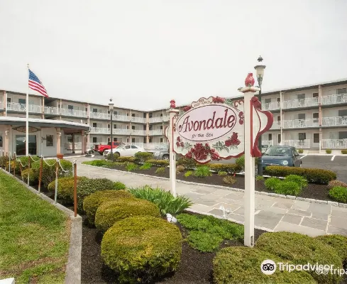 Avondale by the Sea - parking