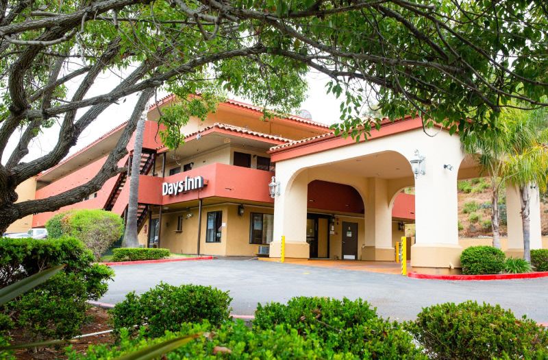 Days Inn by Wyndham Encinitas Moonlight Beach