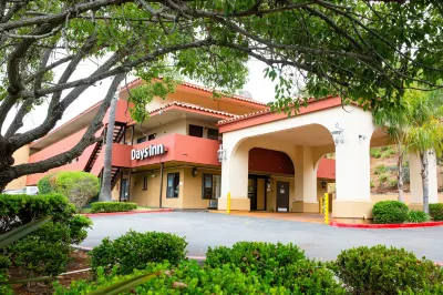 Days Inn by Wyndham Encinitas Moonlight Beach Hôtels à : Encinitas
