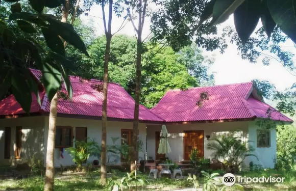 曼諾拉花園旅館