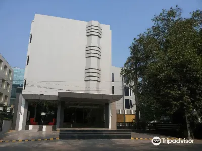 Hotel Arif Castles Hotels near 1857 Memorial Museum