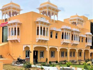 Krishna Restaurants and Resorts