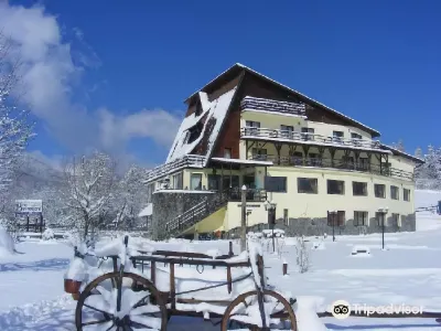 Bran Belvedere International Các khách sạn gần Lâu đài Bran