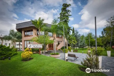 Portal del Lago Hotel Hotel a 