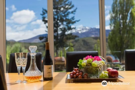 The Shan's Lodge - Housity