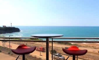 Apartment with One Bedroom in Anglet, with Wonderful Sea View, Pool AC