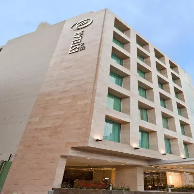 Hotel Estelar Calle 100 Отели рядом с достопримечательностью «Всемирный торговый центр»