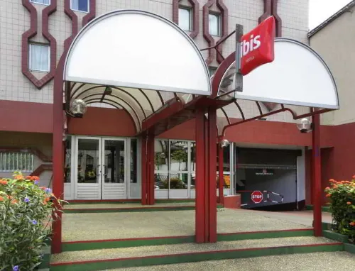 Ibis Douala