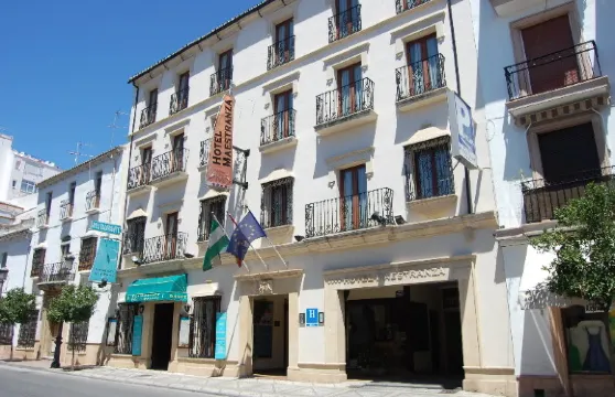 麥斯特朗澤酒店