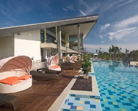 Novotel Manado Golf Resort & Convention Center Hotels in Manado