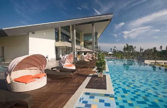 美納多高爾夫諾富特度假酒店和會議中心