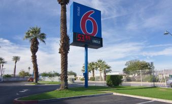 Motel 6 Indio, CA - Palm Springs