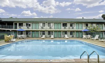 Motel 6 Goodlettsville, TN - Nashville