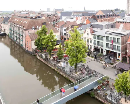 ホテル ヴェー メッヒェレンのホテル