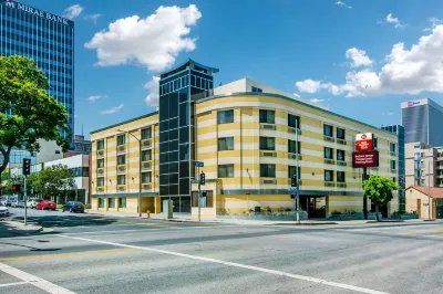 Best Western Plus La Mid-Town Hotel