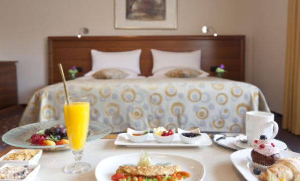 Hotel Piramida - Housity