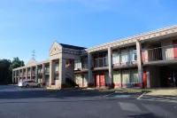 Motel 6 – Spindale, NC – Forest City Hotels near Next Door Used Books