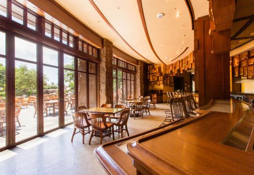 Aulani, A Disney Resort & Spa