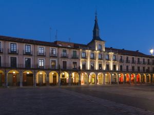 Hotel NH Collection León Plaza Mayor