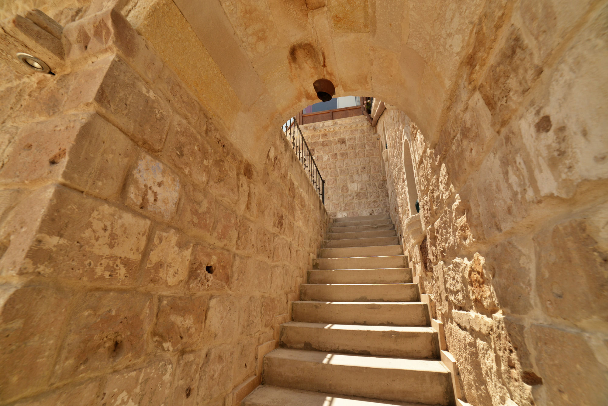 Grand Cave Suites