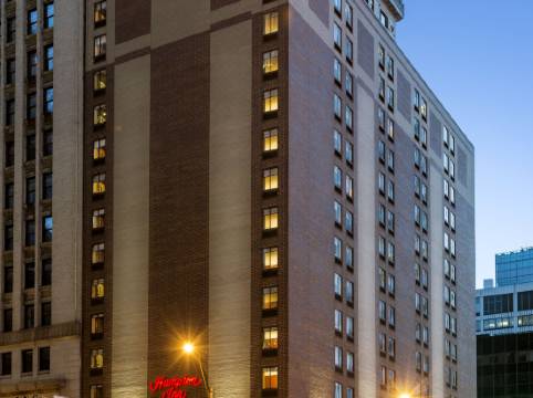 Hampton Inn Cleveland Downtown Reviews For 3 Star Hotels In Cleveland Trip Com
