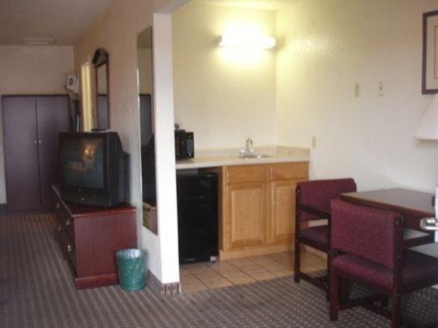 Stratford House Inn and Suites Temple