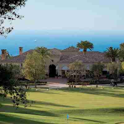 Resort at Pelican Hill Hotel Exterior