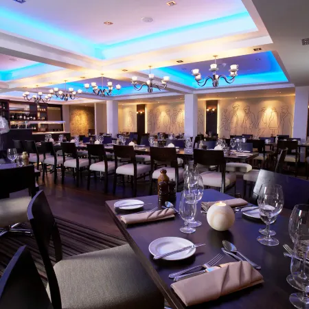 Lancaster House Hotel