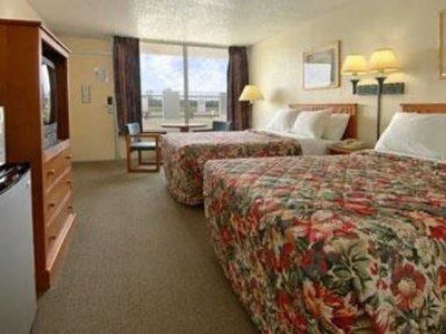 Days Inn by Wyndham Hillsboro TX