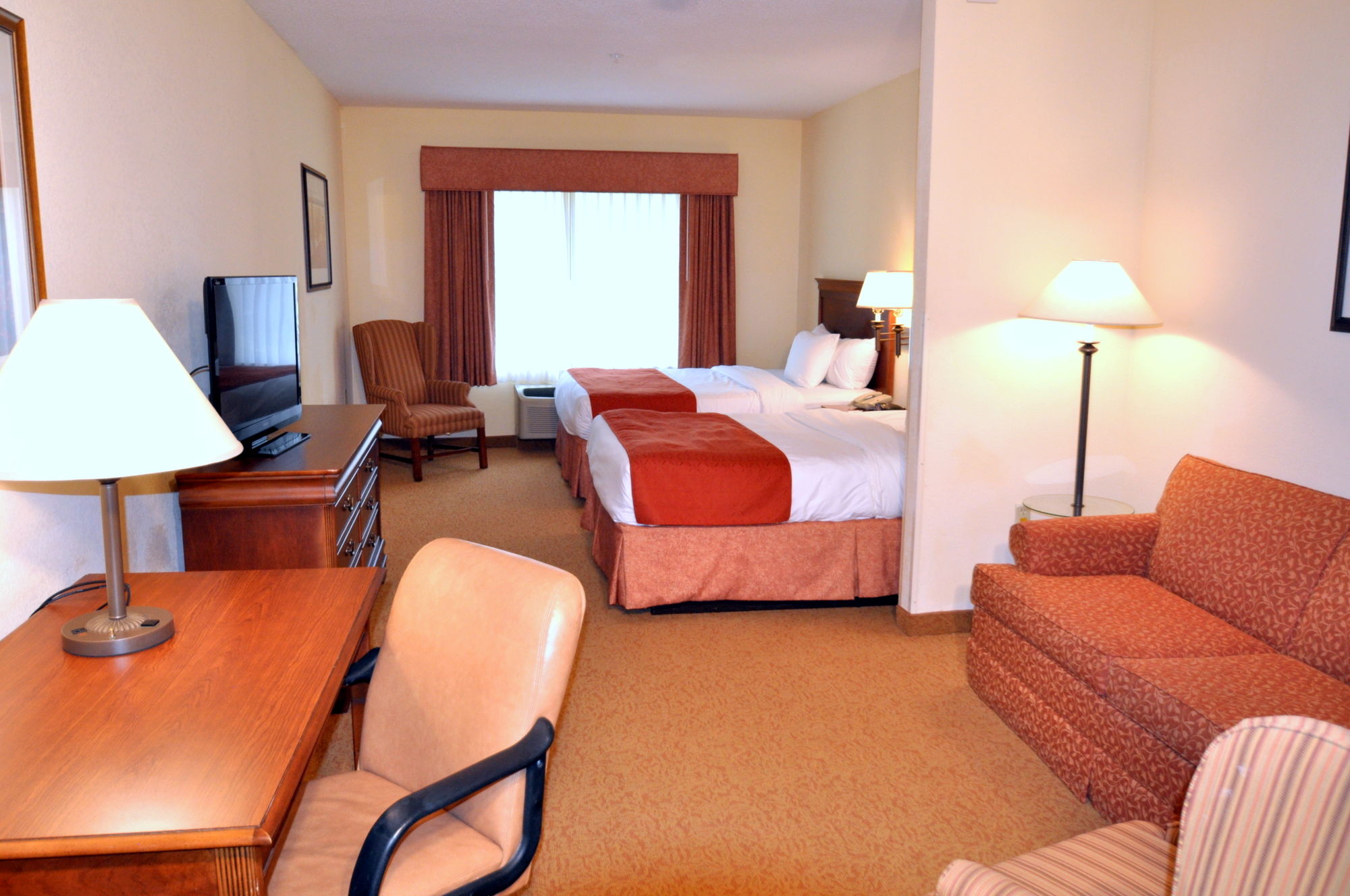 Country Inn & Suites by Radisson, Lake George (Queensbury), NY